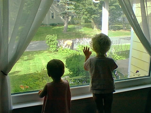 girls-at-window