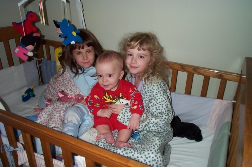 kids-in-crib3